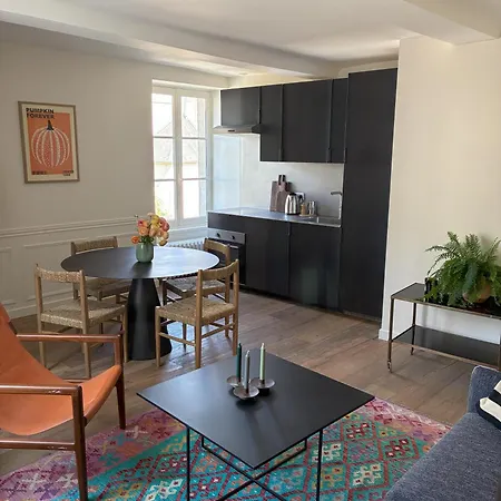 Les Chanoines Cathedrale アパート