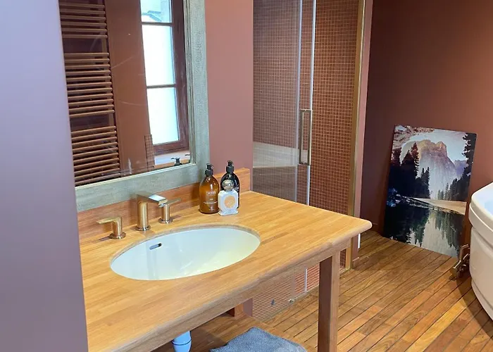 Les Chanoines Cathedrale Apartment